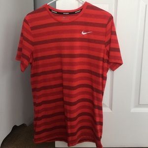 Men’s Nike running T-shirt